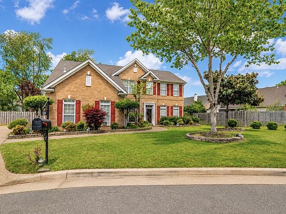 2nd image of 1204 Misty Glen Ct