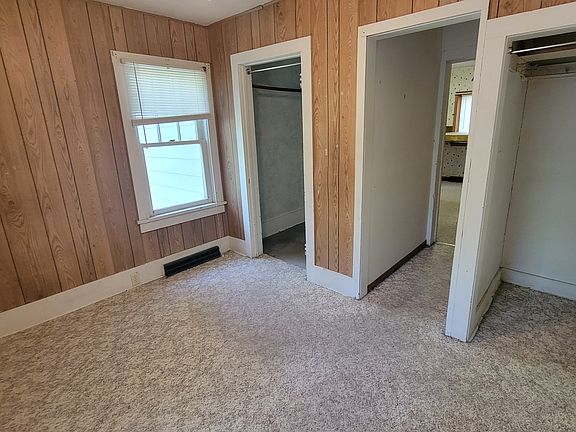5th image of 509 15th Ave E