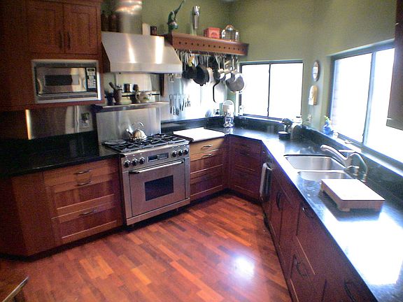 Functional, fun, eat in kitchen with fireplace