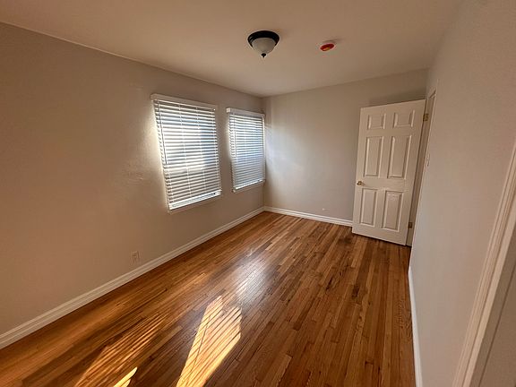 5th image of 2264 Euclid Ave