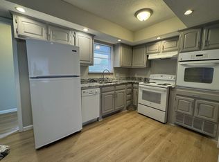1009 SE Alta Ln, Lawton, OK 73501