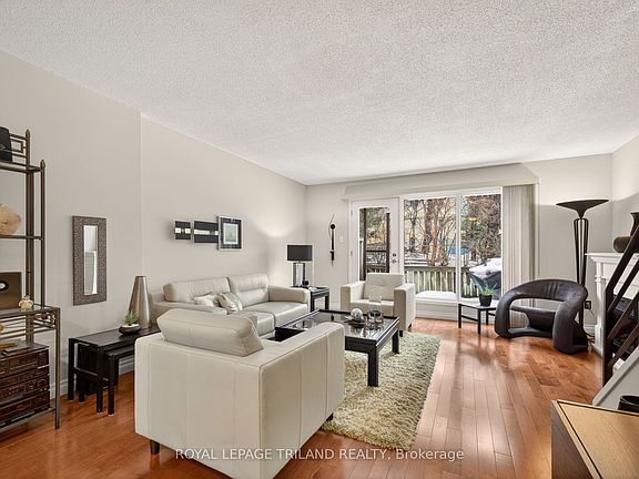 2nd image of 676 Wonderland Rd S