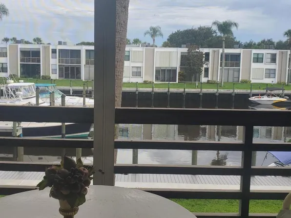 1950 SW Palm City Road #6-207, Stuart, FL 34994