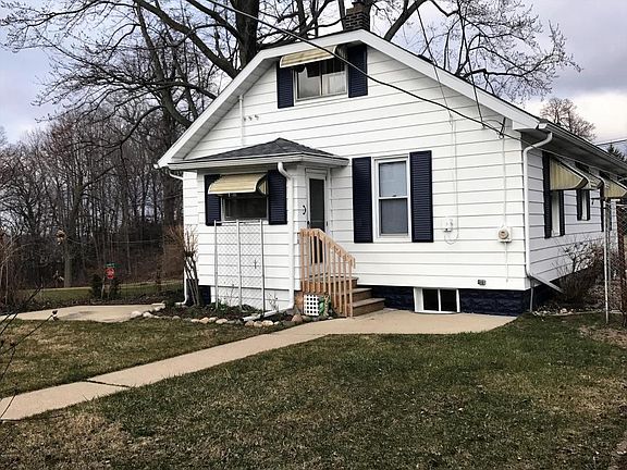 4th image of 1408 Langley Ave
