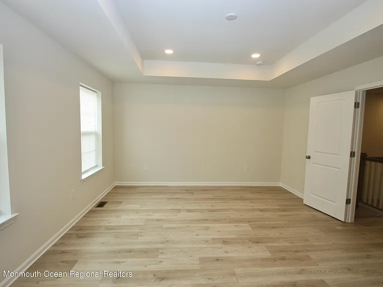 1206 Arose Ln — Photo 16