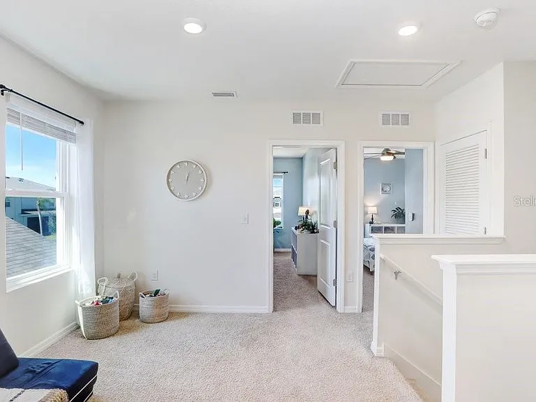 3044 Suncoast Plains Dr — Photo 17
