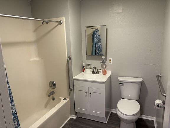 5th image of 425 N 11th St #104