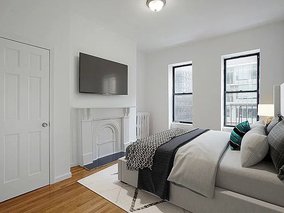 4th image of 156 Columbus Ave APT 5S