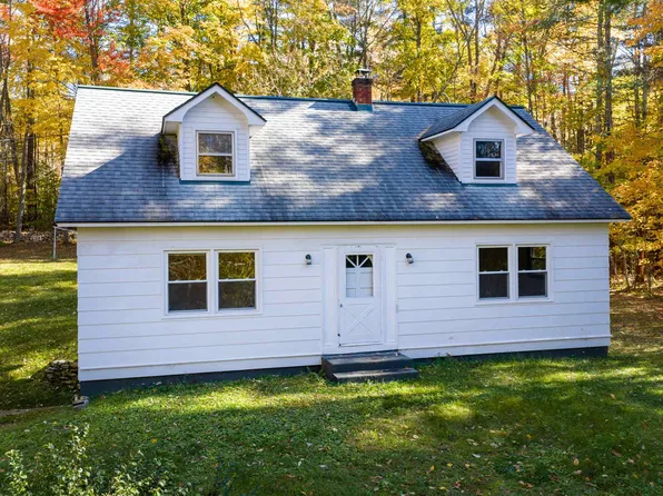 33 Town Line Road, Mendon, VT 05701
