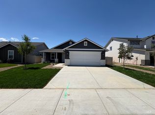 1581 SW Silverstone Ave, Mountain Home, ID 83647
