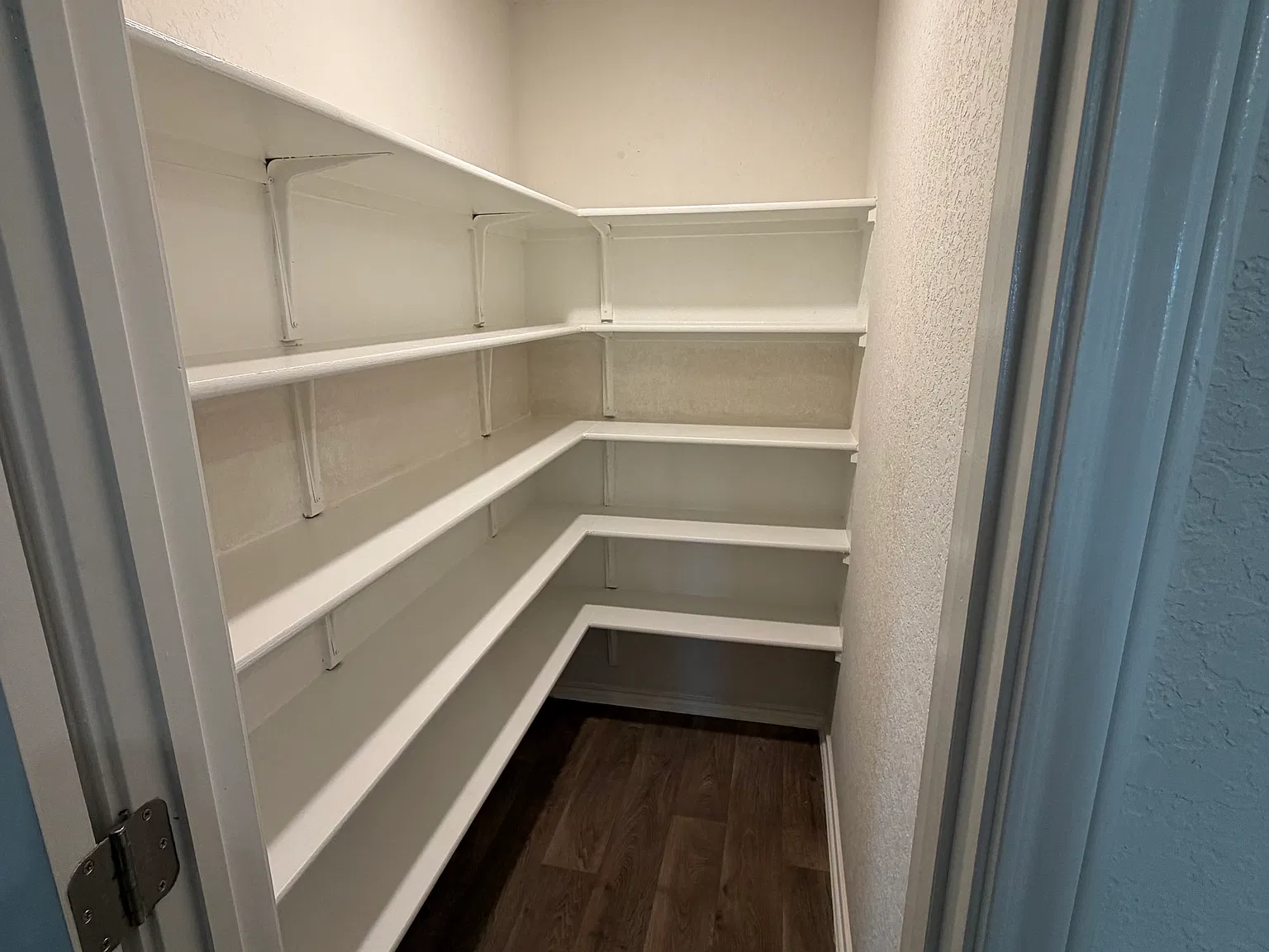 4 bed, 2533 sqft, $1,895 — Photo 3