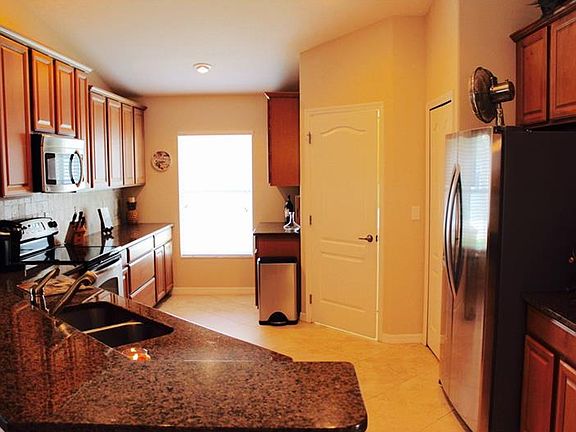 4th image of 660 Brookeshire Dr