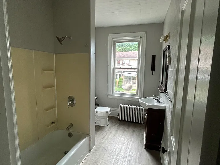187 Allegheny Ave — Photo 18