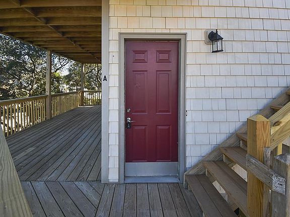 Entry to Unit A