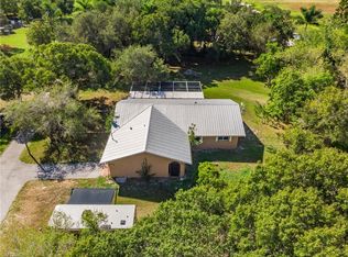 5525 Maria Dr, Saint James City, FL 33956