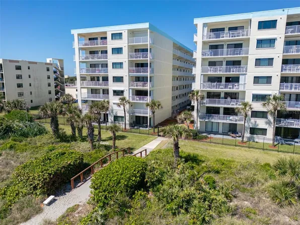 1000 N Atlantic Ave APT 215, Cocoa Beach, FL 32931