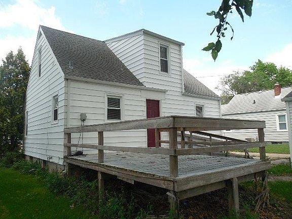2nd image of 3232 Liberty Dr