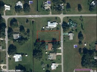 7616 Honeysuckle Dr, Sebring, FL 33876