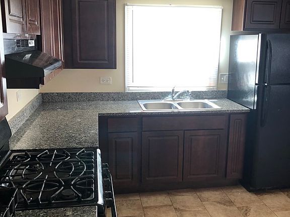 3rd image of 2728 S 60th Ct