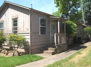 518 Alberts St, Medford, OR 97501