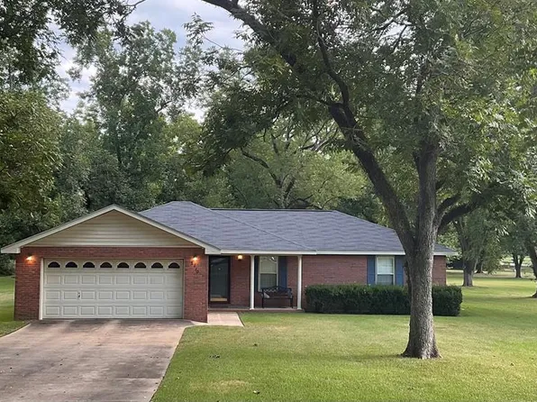 3110 Leggett Dr, Albany, GA 31721