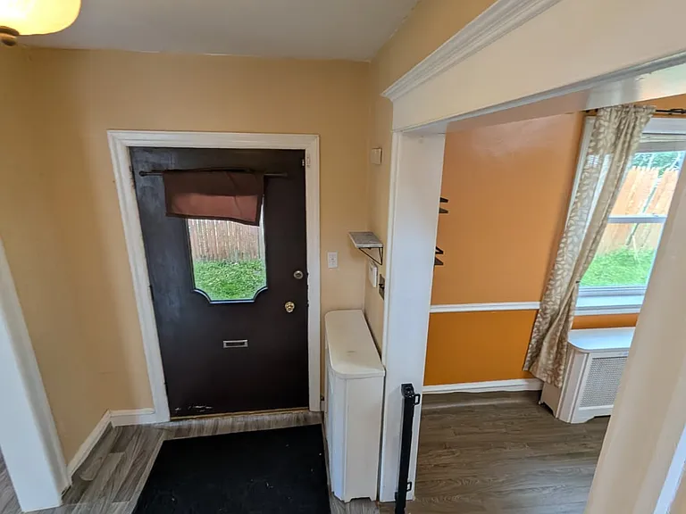 205 E Church Rd — Photo 2