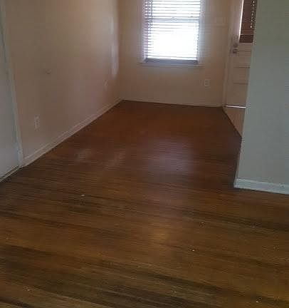 3rd image of 2519 Bluffton Dr