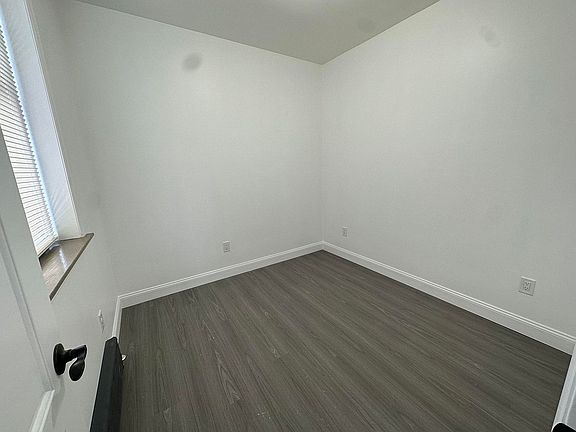 5th image of 56-05 Metropolitan Ave #2
