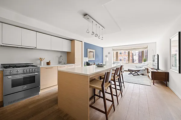 Sold by Corcoran | media 16