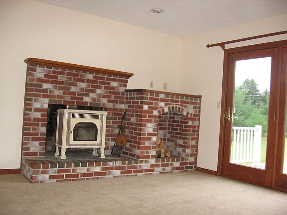 Fireplace w/ woodstove