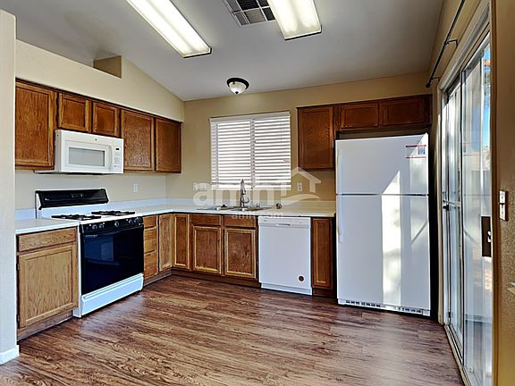 4th image of 5752 Taj Mahal Dr