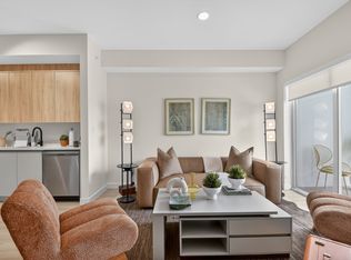 Deco Green, Lake Worth, FL 33460