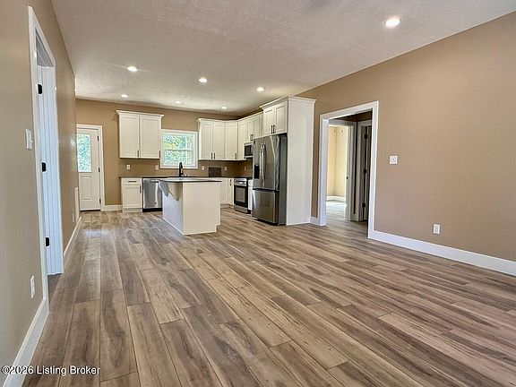 5th image of 5803 Saint Paul Rd