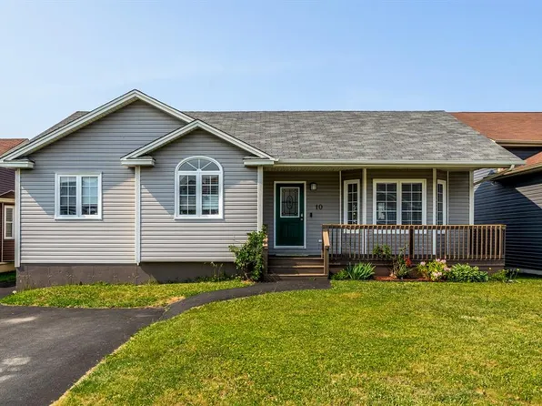 10 Seascape Drive, Paradise, NL A1L0E9