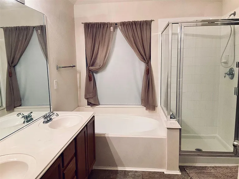 3227 Farrel Hill St — Photo 8