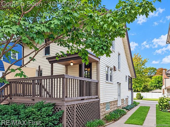 5th image of 316 Gardenia Ave