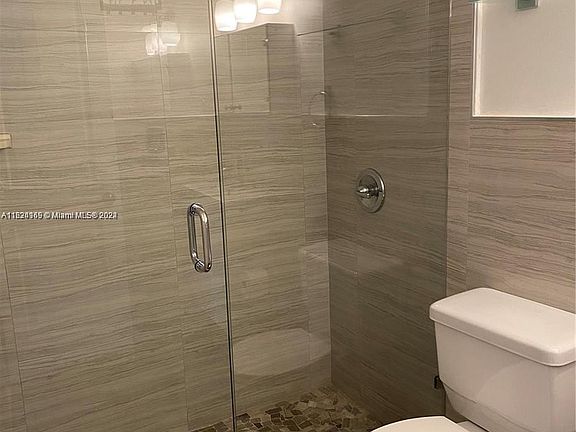 5th image of 11219 SW 88th St #106-C