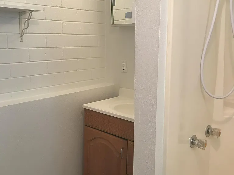720 N Irving Cir #1 — Photo 10