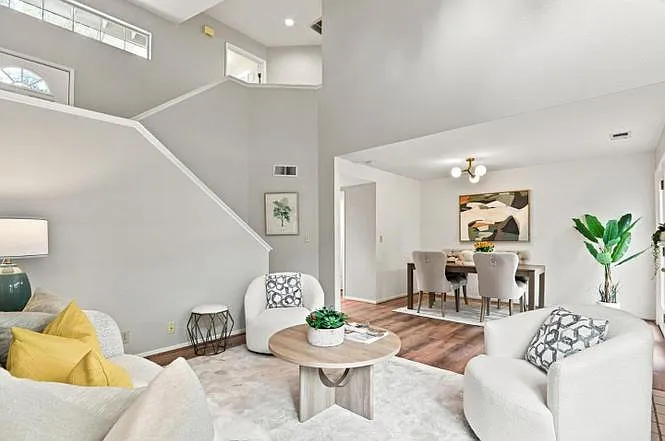 3 bed, 2.5 bath, 1450 sqft, $1,949 — Photo 4
