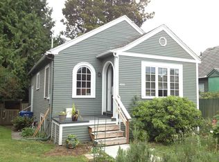 8006 19th Ave NE, Seattle, WA 98115