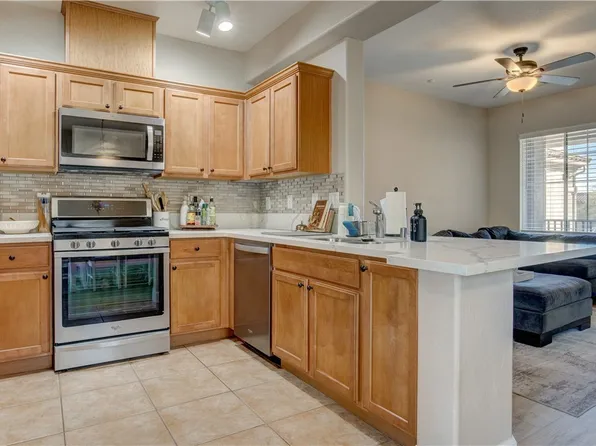 4610 Puglia Ln Unit 202, North Las Vegas, NV 89084