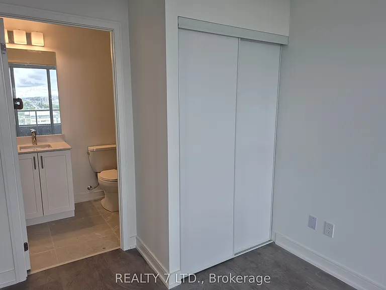 705 Davis Dr #1403 — Photo 8