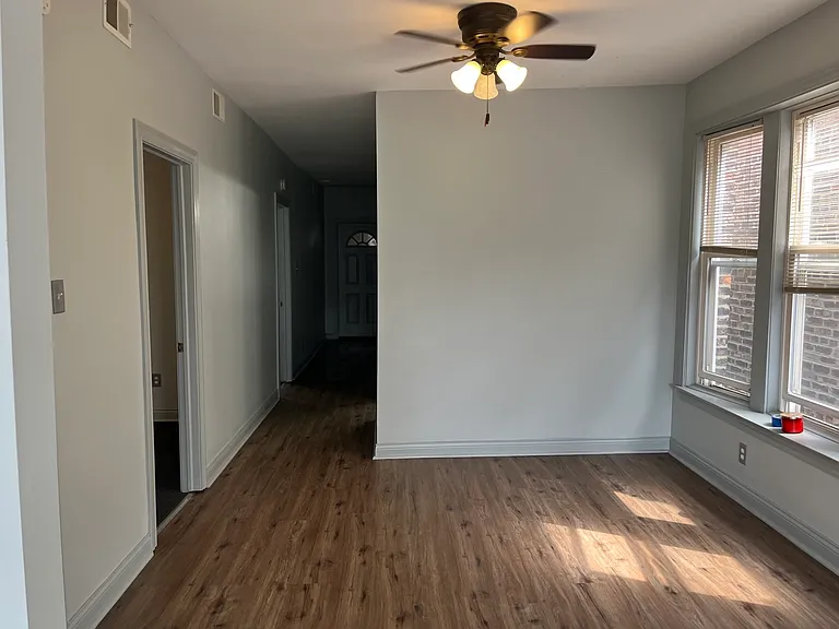 4732 W Congress Pkwy #2 — Photo 11