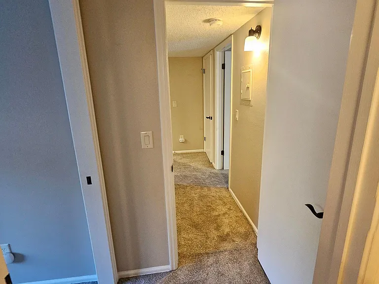 945 Moorings Dr — Photo 10