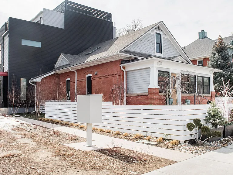 1834 Pearl St — Photo 28
