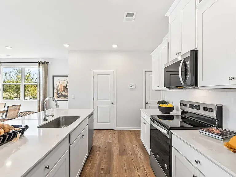 7436 Quinn Pl — Photo 3