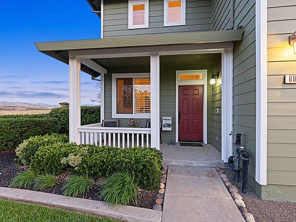 2nd image of 6997 Blue Grass Ct