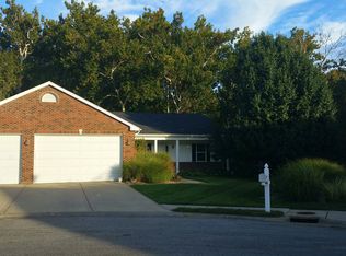 1038 Golfview Ct, Belleville, IL 62223