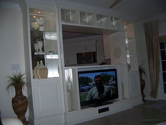 5th image of 730 Arabian Cir