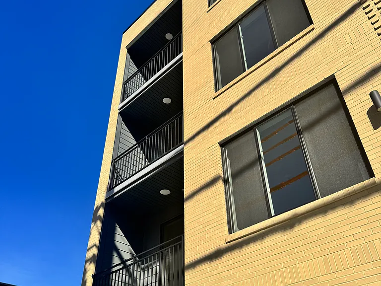 5222-24 Chester Ave #7 — Photo 17